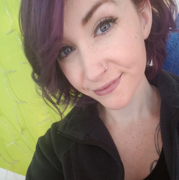 Meet your Posher, Tammy - Picture 1 of 1